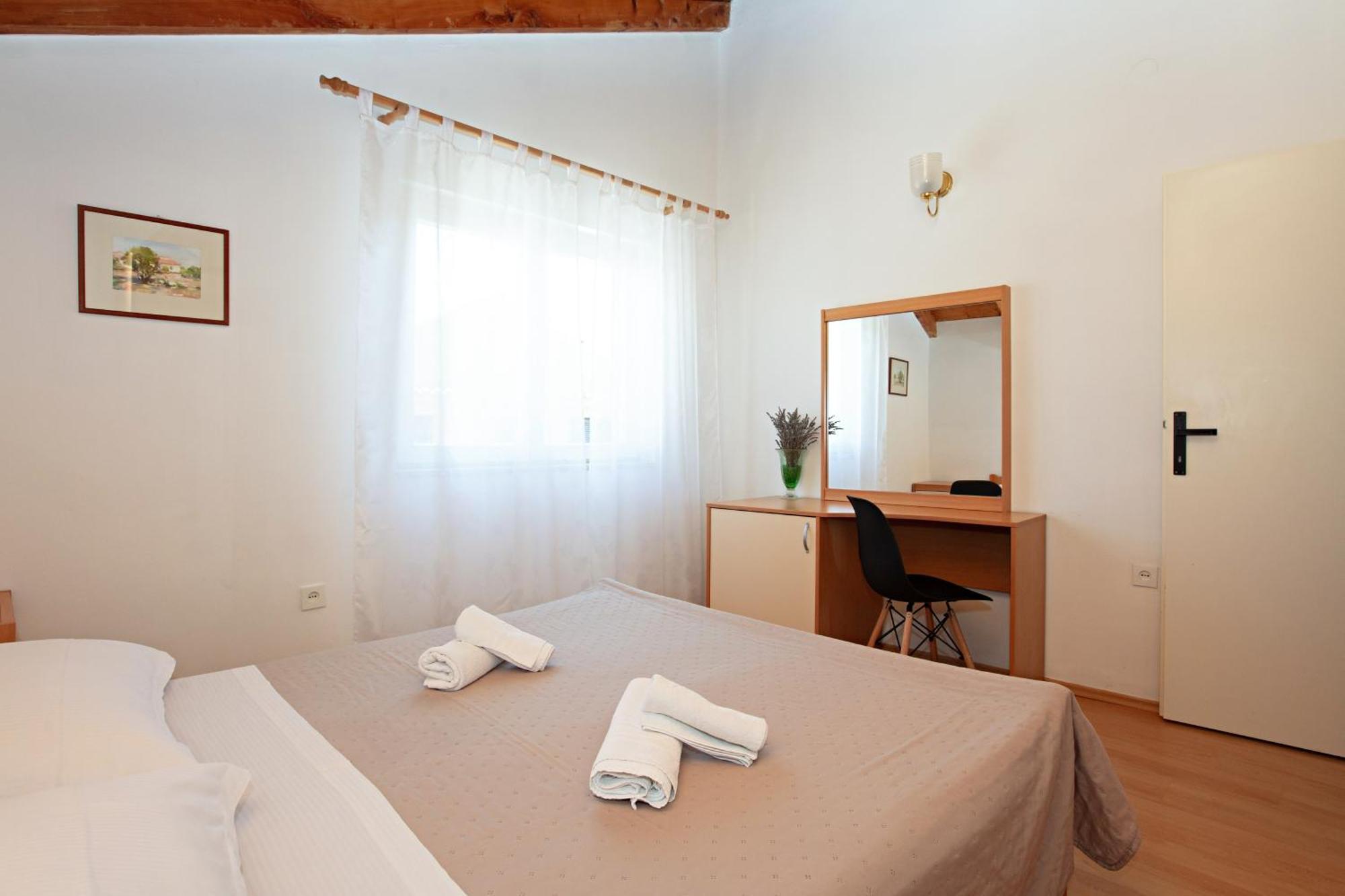 Apartament By The Sea Tisno, Murter - 815 Tisno