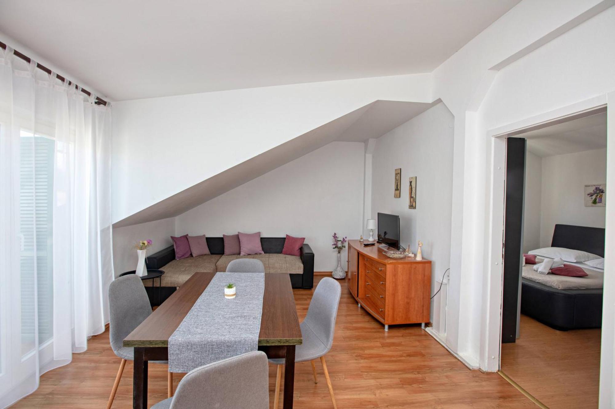 Apartament By The Sea Tisno, Murter - 815 *